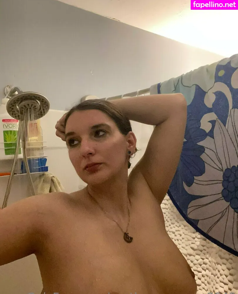 r_o_w_z, southrenmomma2043 Nude Leaked OnlyFans Photo #fSRIesNpl3
