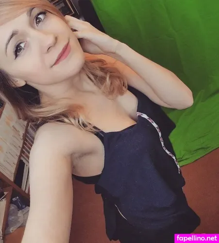 Sovitia Nikayx OnlyFans Thumbnail #hbO5RwOi8J