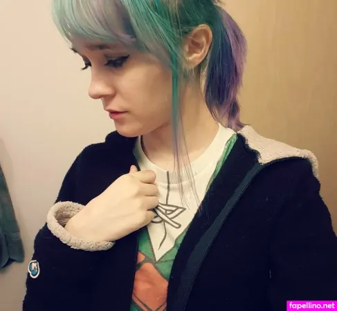 Sovitia OnlyFans Thumbnail #gQOdncu6Er