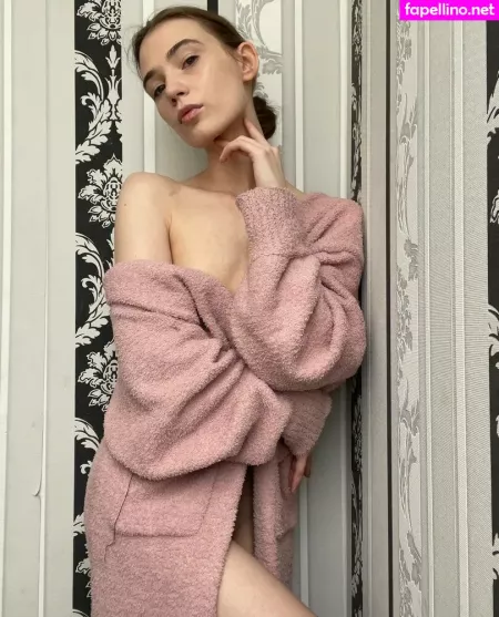 Sowa Valeri OnlyFans Thumbnail #UFF9ovTzOK