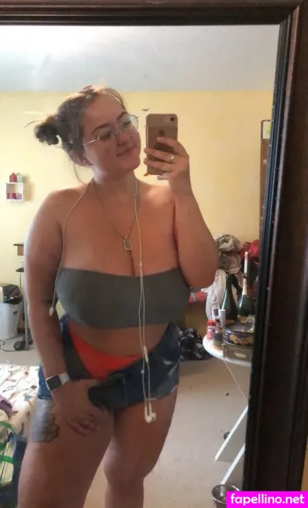 Sowheezy OnlyFans Thumbnail #ACxa7RHzqy