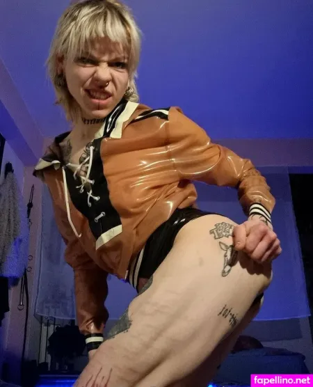 Sowln OnlyFans Thumbnail #1IuKVO0w2M