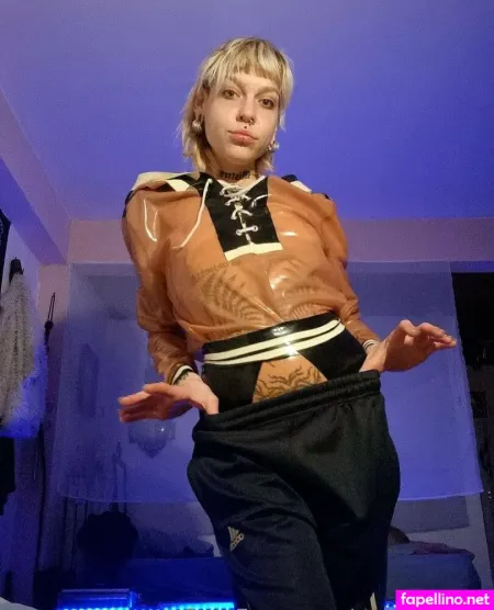Sowln OnlyFans Thumbnail #5J8LwMX0kS