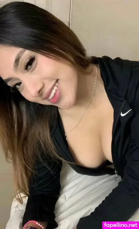 Soylunacute OnlyFans Thumbnail #Mv9shwlOPc