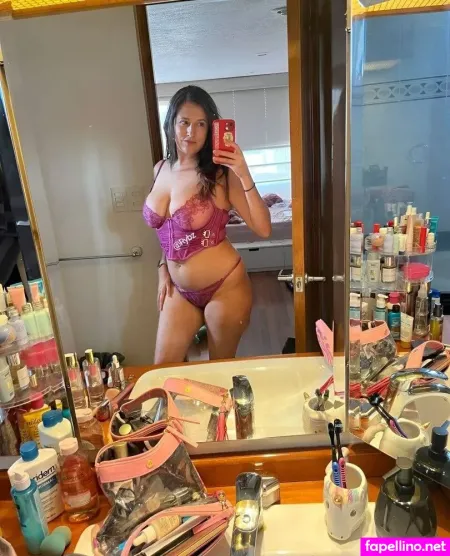 Soymariaasecas OnlyFans Thumbnail #Sh9pm9w1IY
