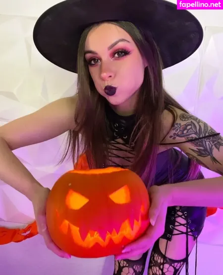 Soymilkonice OnlyFans Thumbnail #7kw2rhRBlH