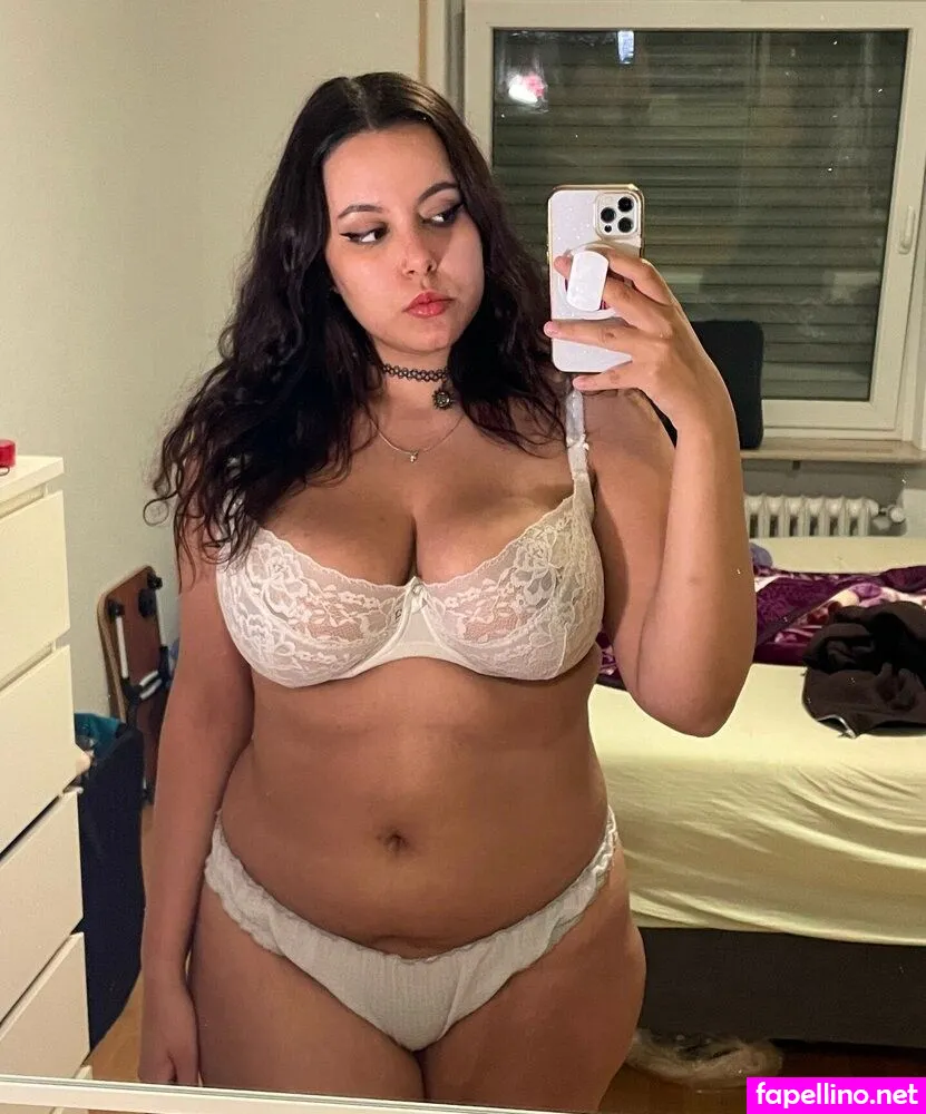 Soymilkvanilla / Peachyara Nude Leaked OnlyFans Photo #knArikNzwv