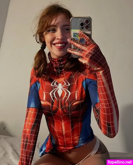 Soyunaprinces4 OnlyFans Thumbnail #C8Xzj5mi3Y