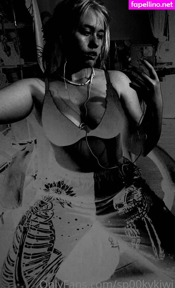 sp00ky.kiwi, sp00kykiwi Nude Leaked OnlyFans Photo #kwnCuROtiZ