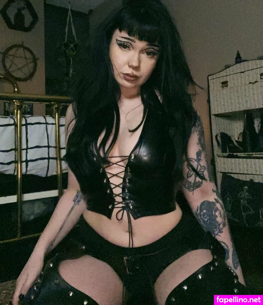 sp00kyslut, sp00kyslut_ Nude Leaked OnlyFans Photo #OEEHxFkTlI