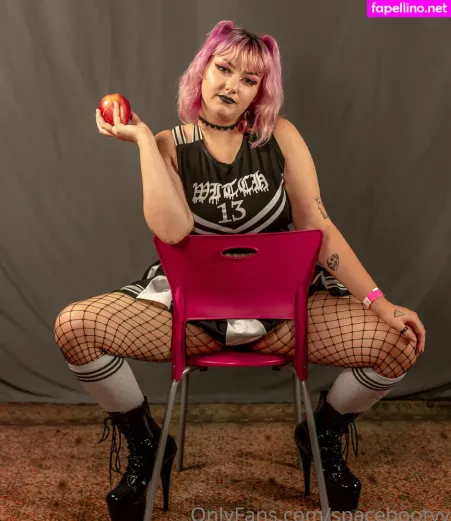 Spacebootyy OnlyFans Thumbnail #SdNuq8NhR5