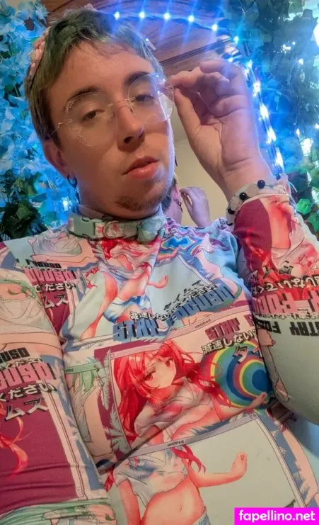 Spaceghostarts OnlyFans Thumbnail #UQ0lqRFhZz