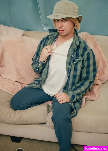 Spaceghostarts OnlyFans Thumbnail #bmjE2nInyt