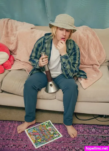 Spaceghostarts OnlyFans Thumbnail #hhVcsxjLoL