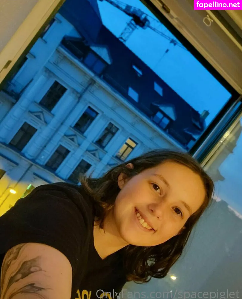 space.pig, spacepiglet Nude Leaked OnlyFans Photo #BzJsos6Wej