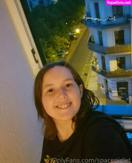 Spacepiglet OnlyFans Thumbnail #FHlJIOHk48