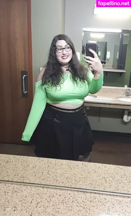 Spacevvitch666 OnlyFans Thumbnail #BL8iP48QvR