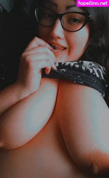 Spacevvitch666 OnlyFans Thumbnail #LlnehS8onb