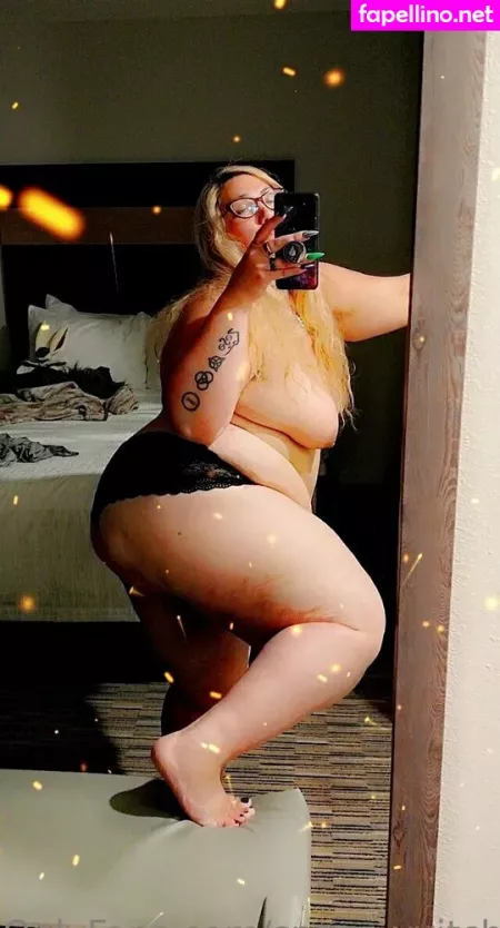 Spacevvitch666 OnlyFans Thumbnail #POp9eOxbSL