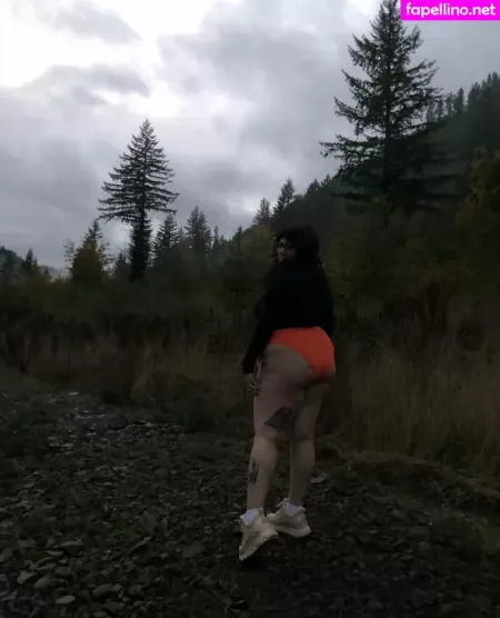 Spamqueen Spooky Cutie OnlyFans Thumbnail #7MD26LQmgc