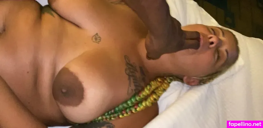 Spanishxbarbiiefree OnlyFans Thumbnail #q2YUBoGidn