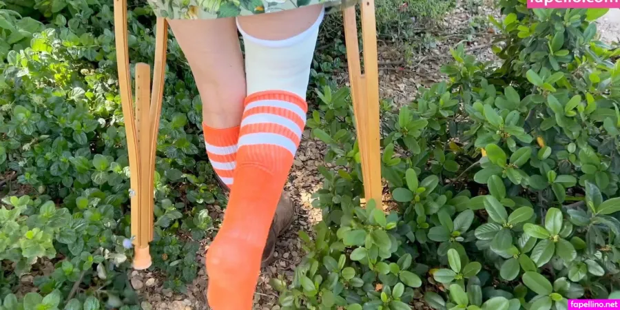 Sparklefootgirl OnlyFans Thumbnail #4ksmf2EJ2S