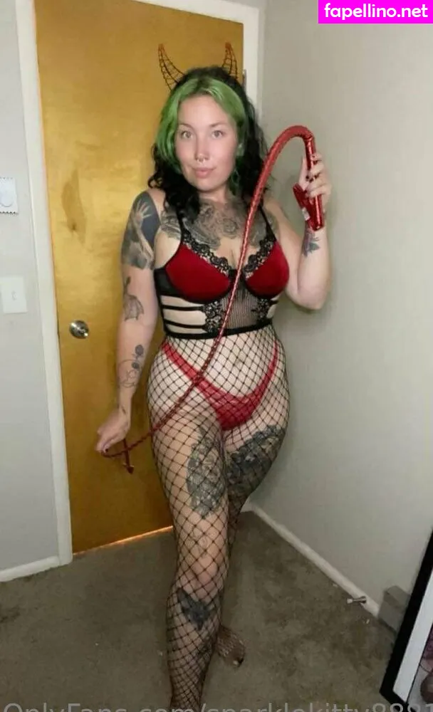 sparklekitty8881, sparklekitty_1111 Nude Leaked OnlyFans Photo #t3O388BhJa