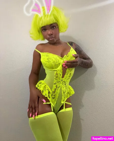 Sparklestarr OnlyFans Thumbnail #Xmnx7vgYgu