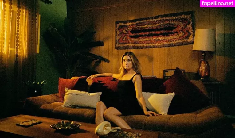 Spencer Grammer OnlyFans Thumbnail #n5eKJ8VjUT