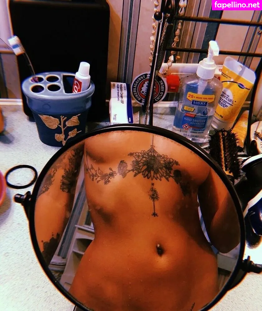 spiceebby, sussieebby Nude Leaked OnlyFans Photo #HHKdTZ7dV1