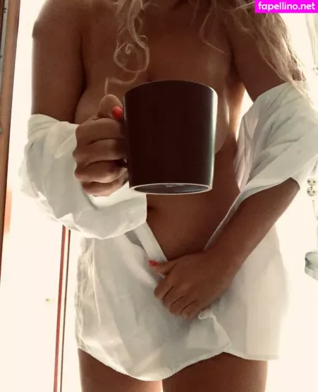 Spicy Sexwife OnlyFans Thumbnail #lH2XtmdZij