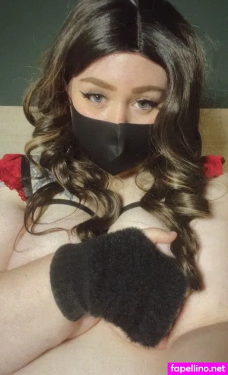 Spicyalonexofree OnlyFans Thumbnail #9BqvIh0Mzw