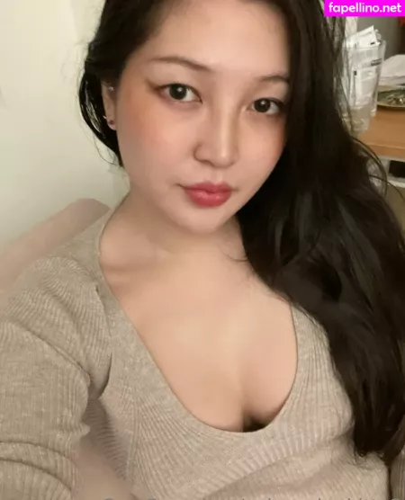 Spicyasiankitty2 OnlyFans Thumbnail #MV65vDQUf8