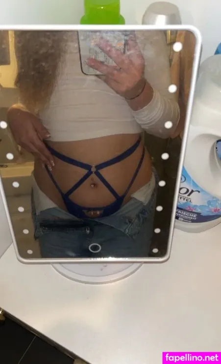 Spicyemma OnlyFans Thumbnail #BmNVlhoKM9