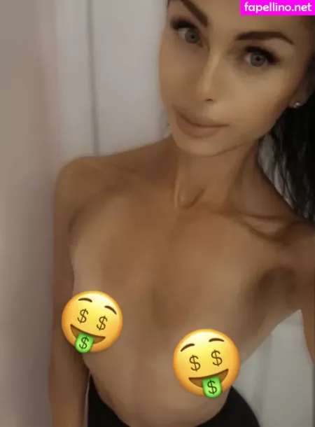 Spicypeach8 OnlyFans Thumbnail #7HUu8m6UXl