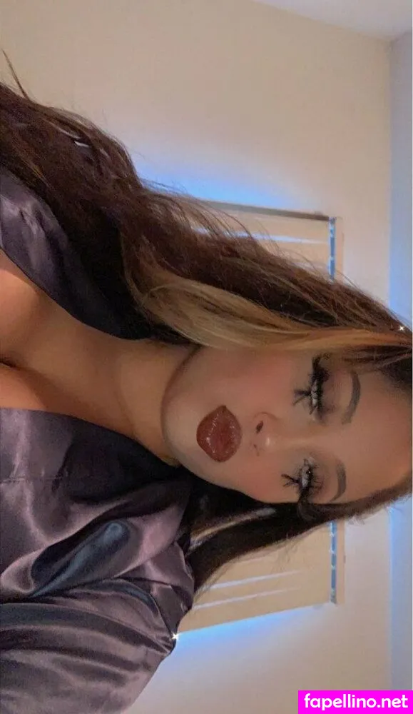 karinakayda, spicyy.mamiana Nude Leaked OnlyFans Photo #BkgrkEhng4