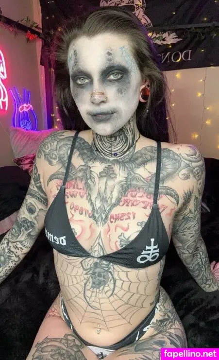 Spider Legs Free OnlyFans Thumbnail #qlEN5uBb9Z