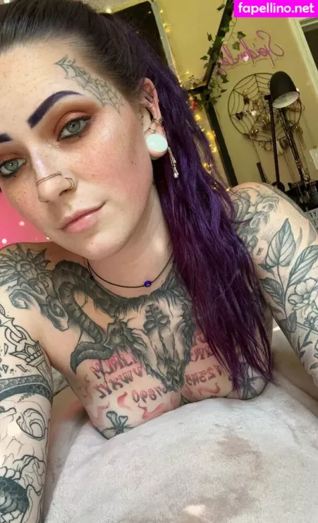 Spider Legs OnlyFans Thumbnail #oKqtESmnQp