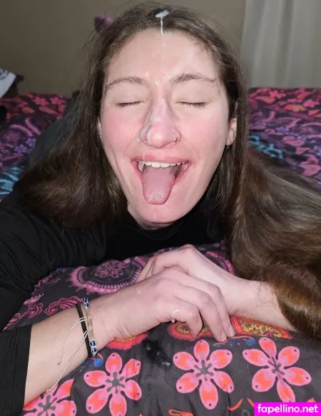 Spillthewine420 OnlyFans Thumbnail #dGn6v8fYVw