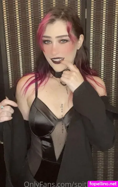 Spitbratbitch OnlyFans Thumbnail #ocSMUOnU9I