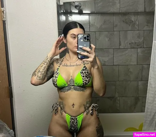 Splashkitty OnlyFans Thumbnail #qDMX5A9eSO