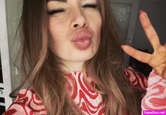 Splitterbabe OnlyFans Thumbnail #uZ6TMEMsvW