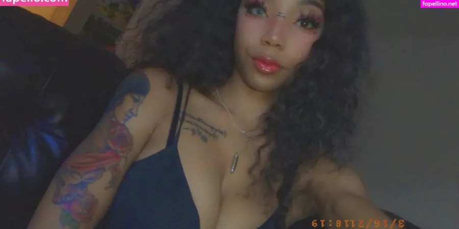 Spoiledbrincess OnlyFans Thumbnail #0Vu6tO5Xm2