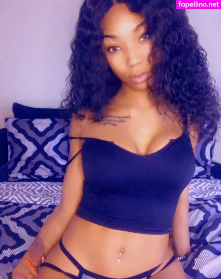 Spoiledbrincess OnlyFans Thumbnail #acNRr0yyRt