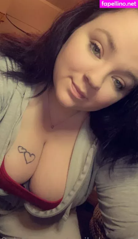 Spoiledqueen180 OnlyFans Thumbnail #V94Dg1QUp6