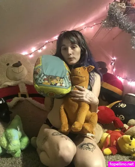 Spoiledxrottxn OnlyFans Thumbnail #7A8esAmqDm