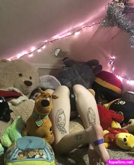 Spoiledxrottxn OnlyFans Thumbnail #WMshI3oKai