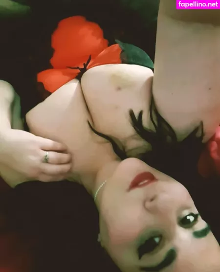 Spookieboobie OnlyFans Thumbnail #099yVxSyre