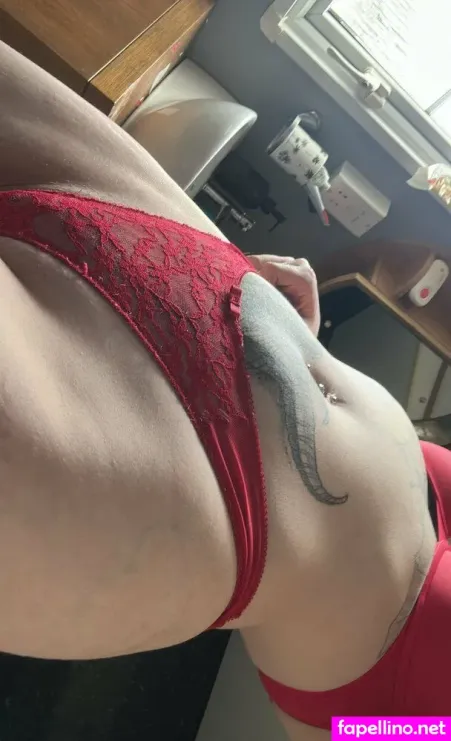 Spooky Queen0 0 OnlyFans Thumbnail #PxRm4felQu