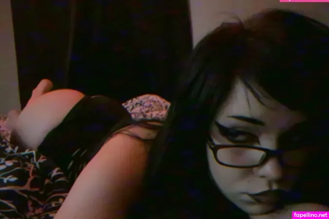 Spookydressup OnlyFans Thumbnail #5uesQS3AIr